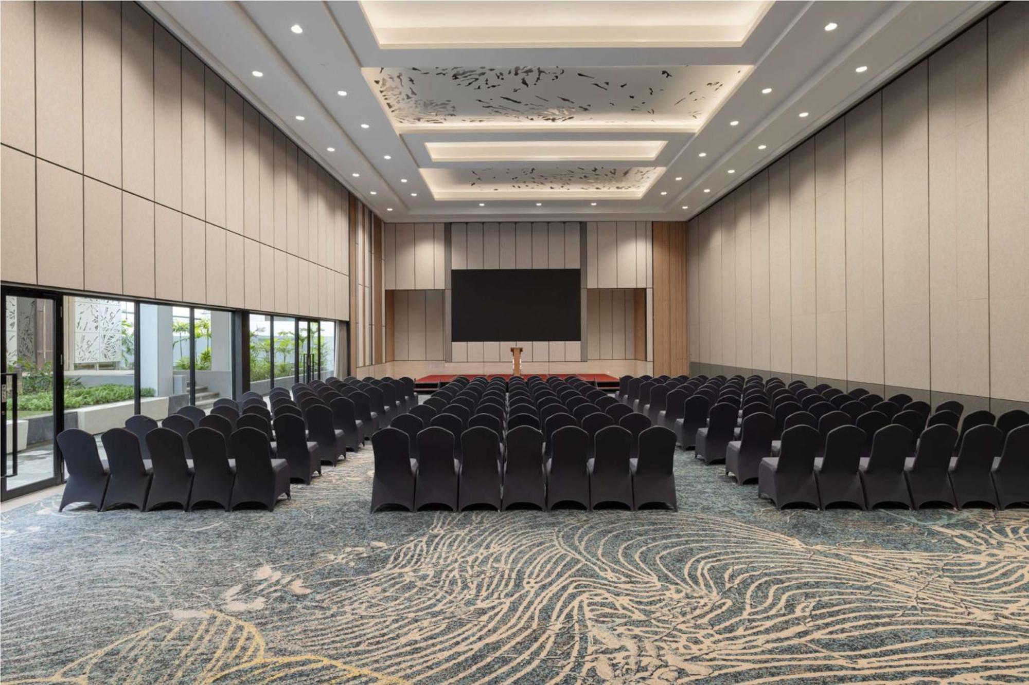 Doubletree By Hilton Jakarta Bintaro Jaya Серпонг Екстериор снимка