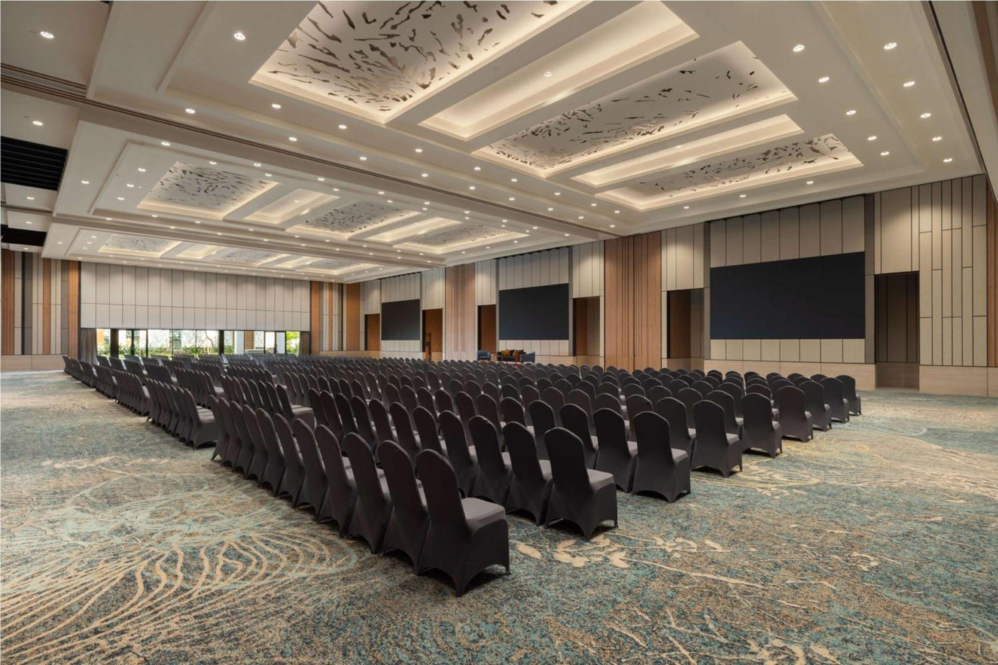 Doubletree By Hilton Jakarta Bintaro Jaya Серпонг Екстериор снимка