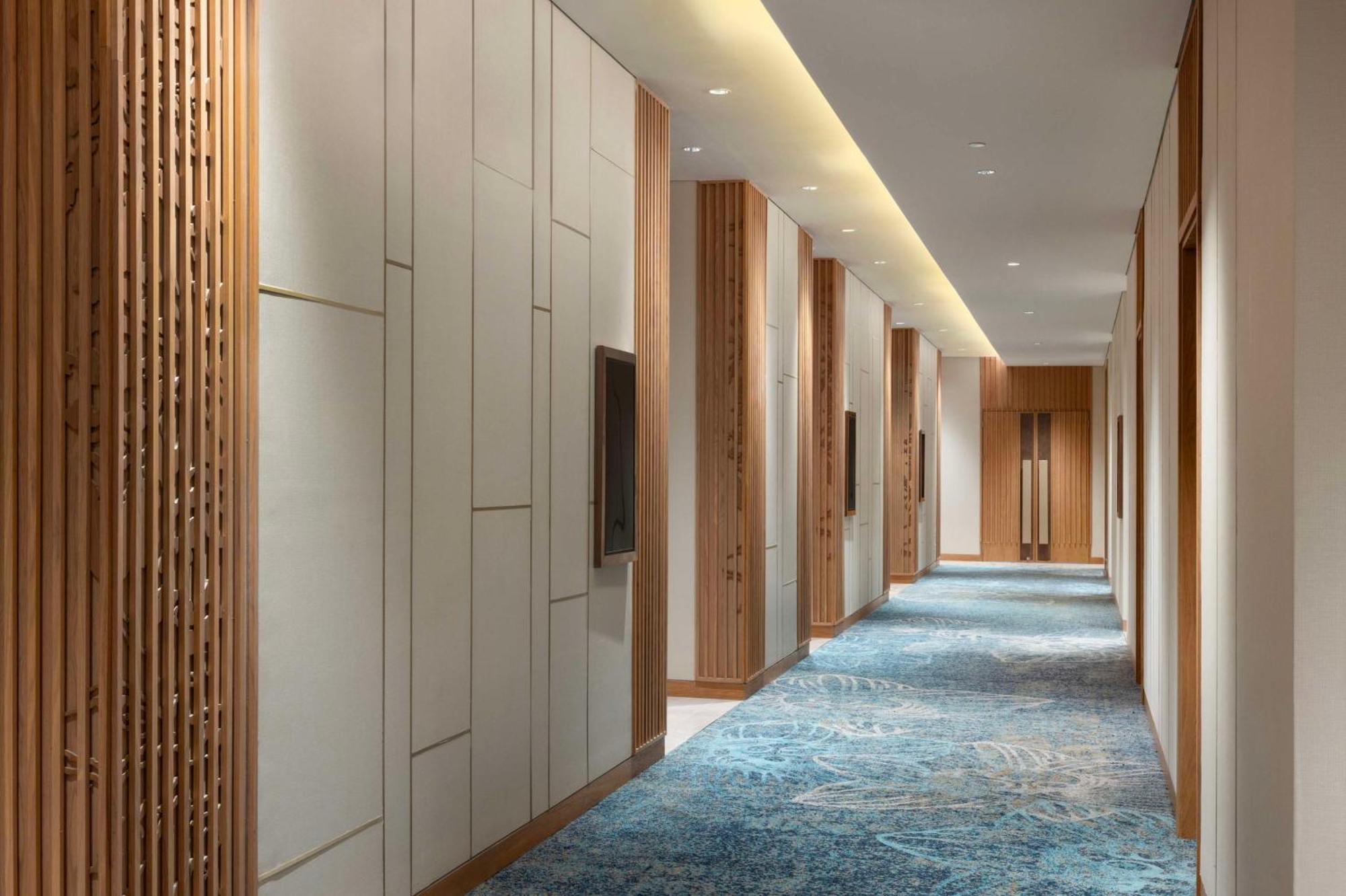 Doubletree By Hilton Jakarta Bintaro Jaya Серпонг Екстериор снимка