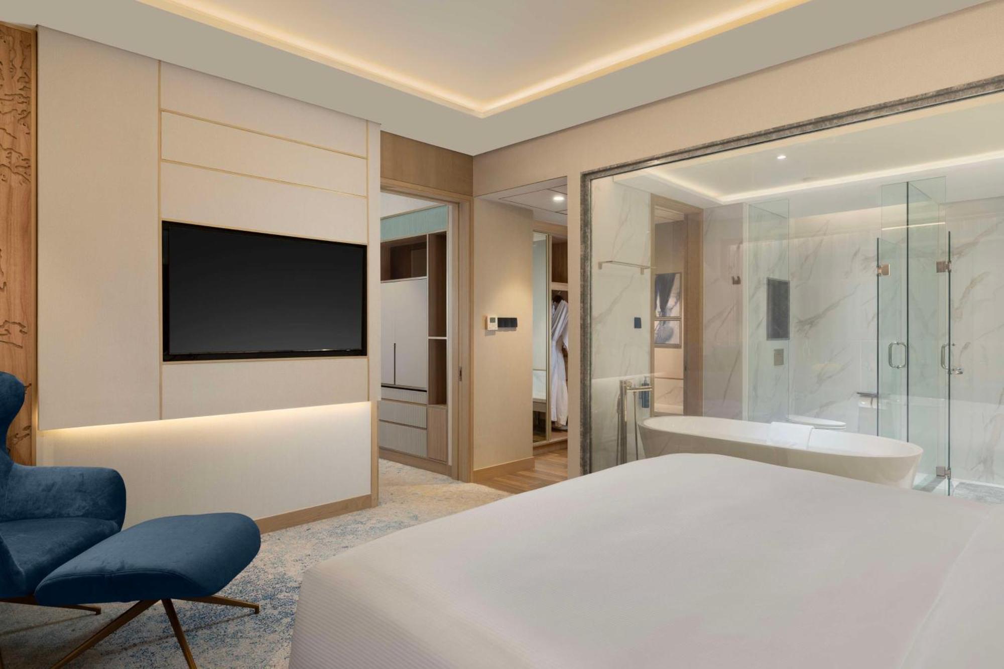 Doubletree By Hilton Jakarta Bintaro Jaya Серпонг Екстериор снимка