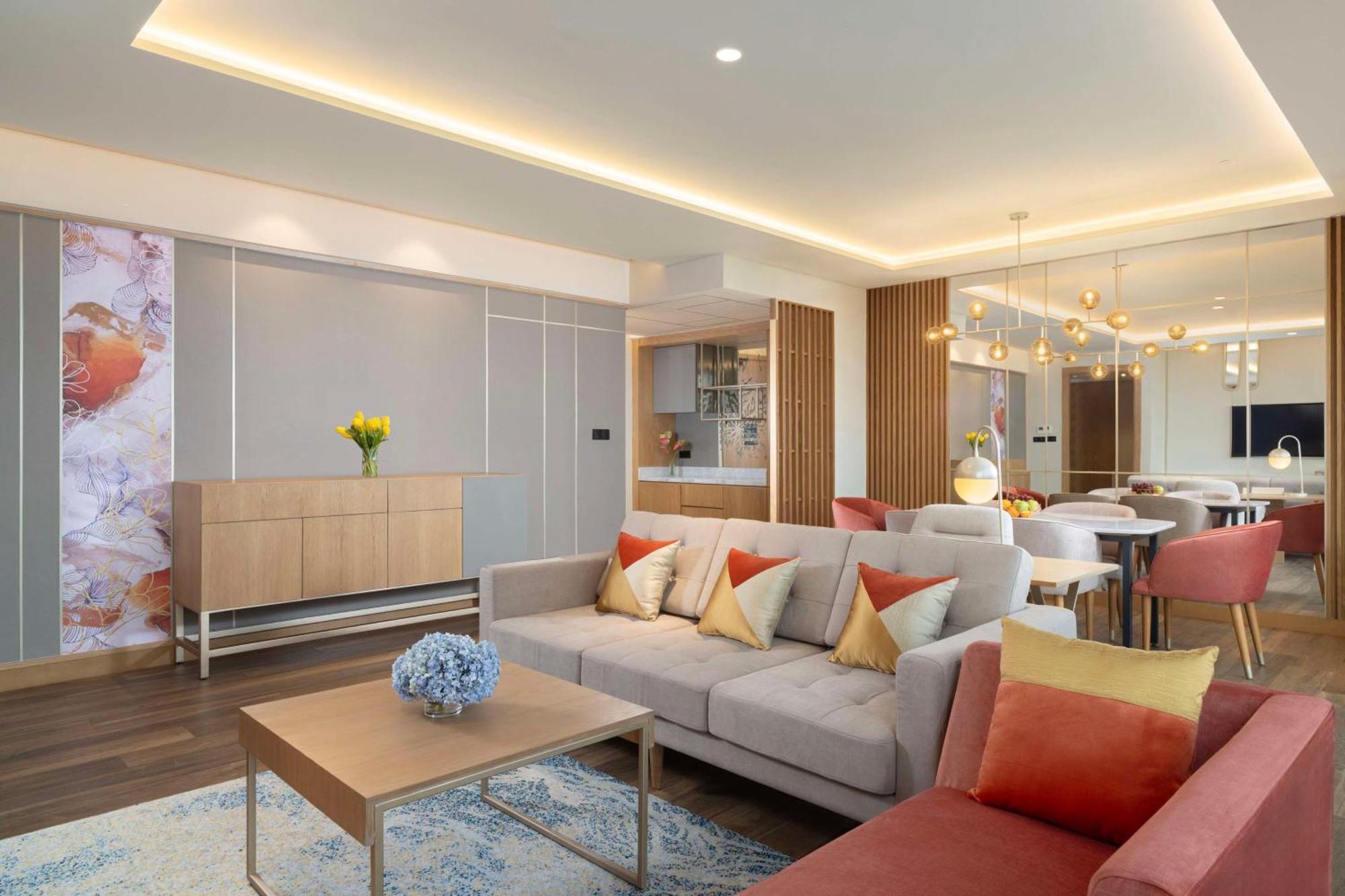 Doubletree By Hilton Jakarta Bintaro Jaya Серпонг Екстериор снимка